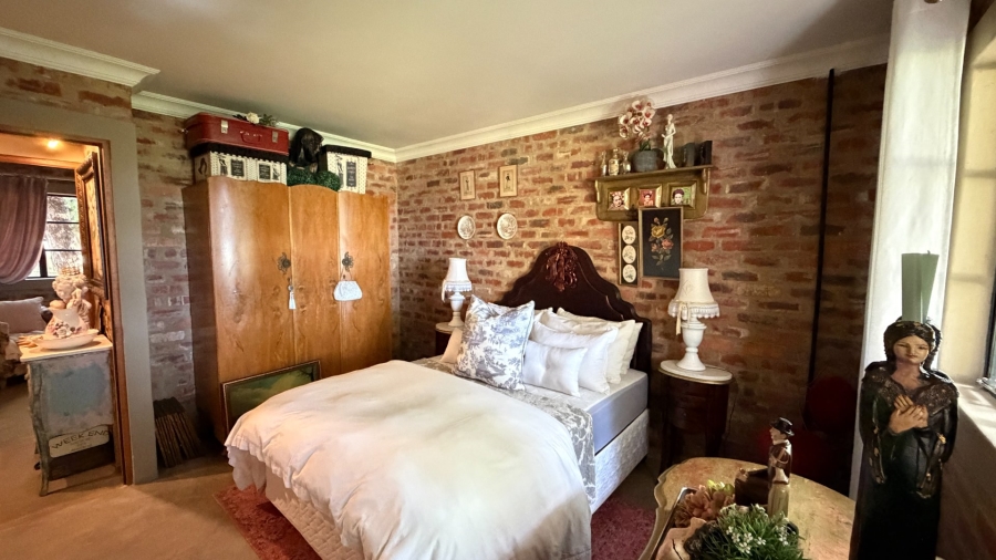  Bedroom Property for Sale in Viljoenskroon Rural Free State